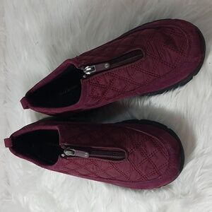 LANDS' END Walking Shoes Sz 8B, Purple, Thick Rubber soles,  zippered